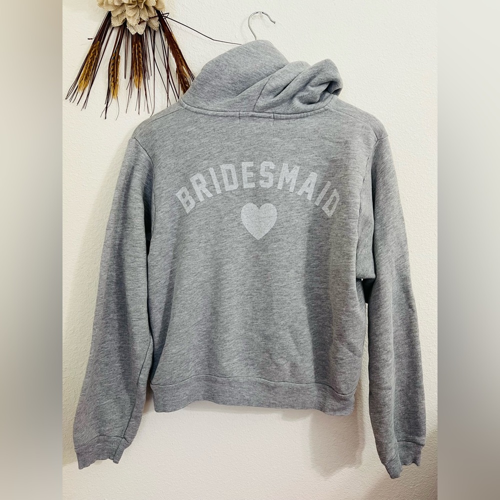 Wildfox “Bridesmaid” Zipper Cropped Long Sleeve Hoodie Size Medium